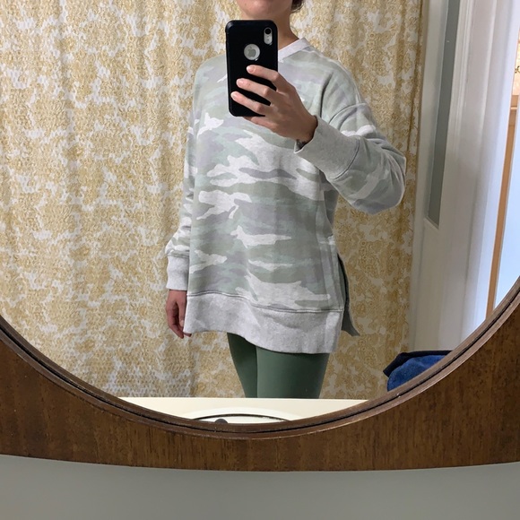 Camo sweatshirt - Picture 6 of 7